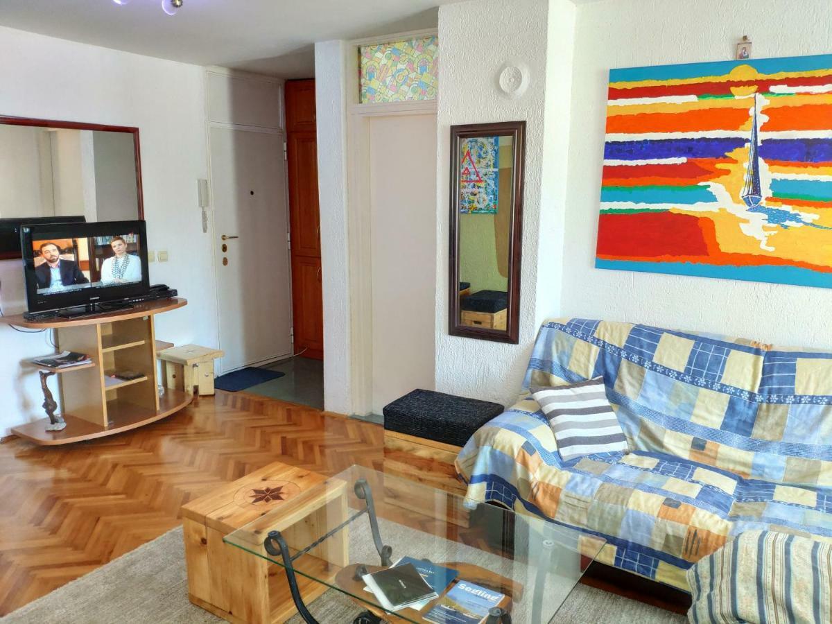 Apartman La Siesta Bar Bagian luar foto