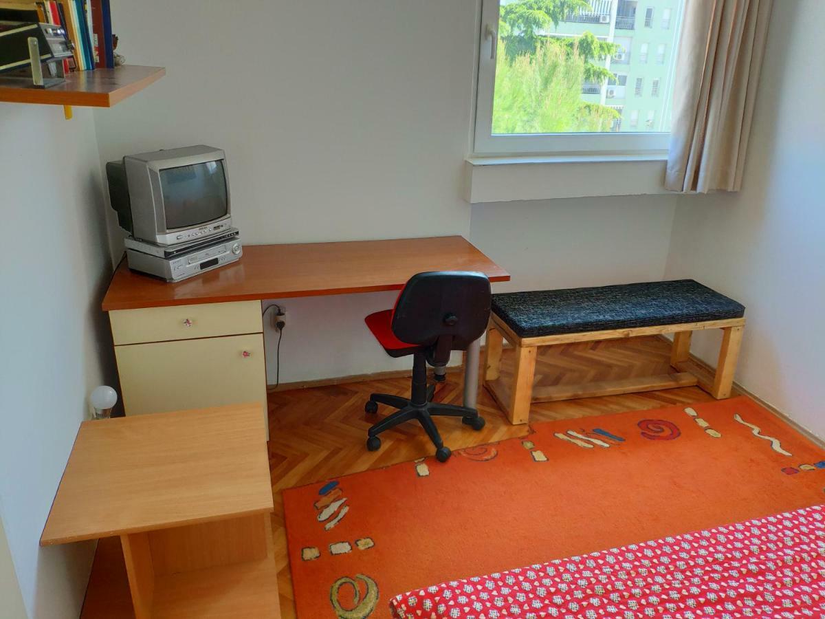 Apartman La Siesta Bar Bagian luar foto